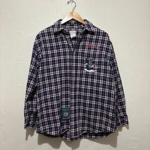 Vintage The Disney Store “Mickey’s Ski Lodge” embroidered flannel (small)